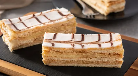 Millefoglie alla Crema Chantilly: Un Capolavoro di Dolcezza e Raffinatezza
