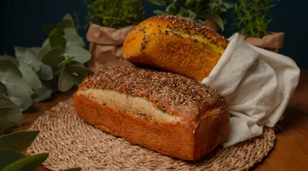 Pane con semi misti