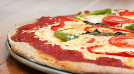 Pizza con Impasto Integrale