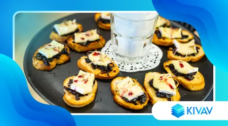 Crostini al tartufo nero