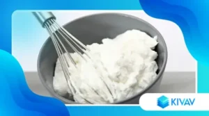 Come stabilizzare la panna montata per dolci italiani che non si smontano