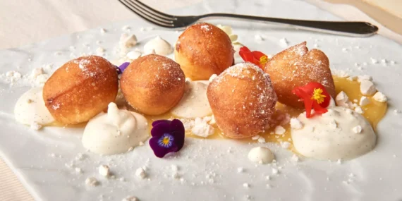 Sfincia di San Giuseppe: il dolce siciliano soffice e cremoso