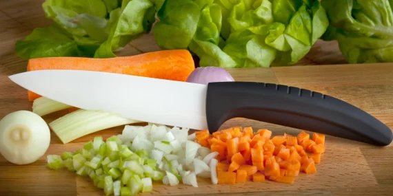 Soffritto italiano: proporzioni ideali tra cipolla, carota e sedano