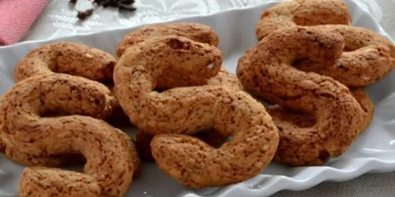 Susamielli napoletani: biscotti morbidi dal profumo di miele